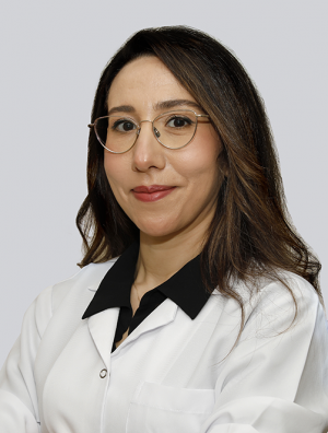 Dr. Amina Bouhelassa